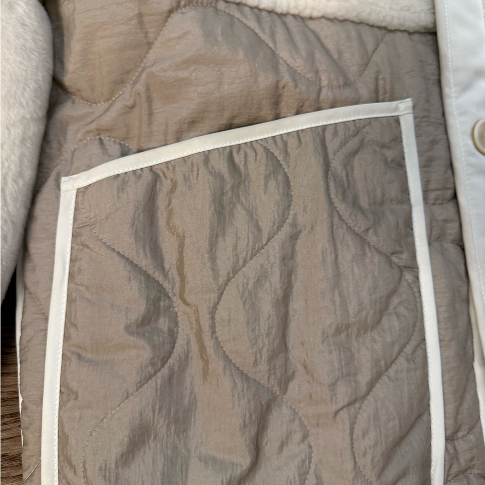 Marfa Stance Signature Shearling Quilt Small - Picture 7 of 16